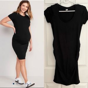 ❌SOLD❌ 🆕  Old Navy maternity bodycon dress